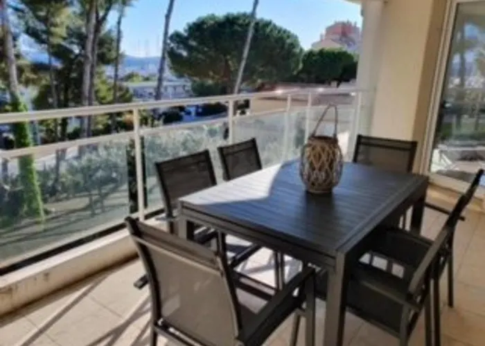 Apartment Spacieux A Avec Piscine, Climatisation Et Wi-fi - Fr-1-335-156 Hyeres