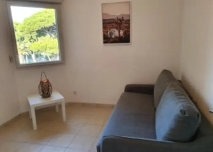 Spacieux A Avec Piscine, Climatisation Et Wi-fi - Fr-1-335-156